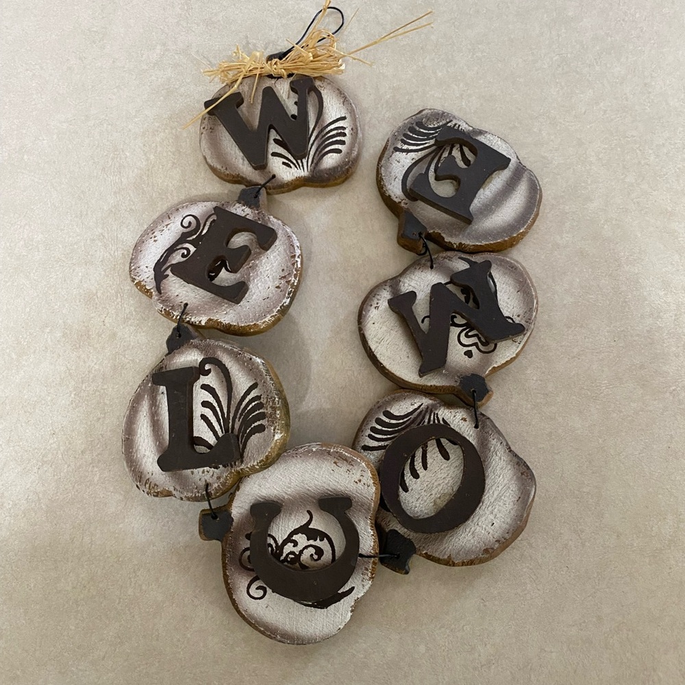 Rustic Fall Pumpkin Welcome Hanging Decor - Picture 4 of 9